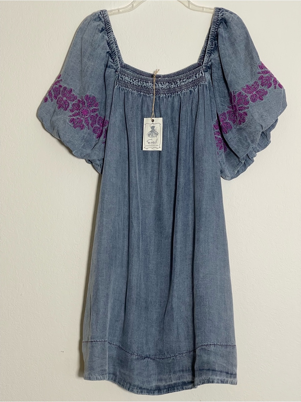 Easel Washed Denim Embroidered Puff Sleeve Dress Medium